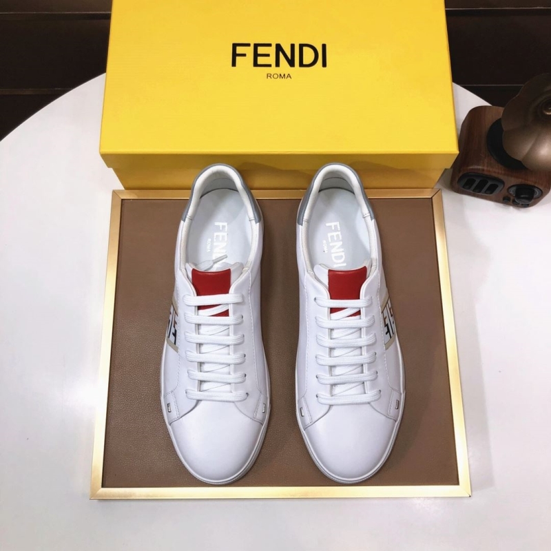 G*u*i casual shoes